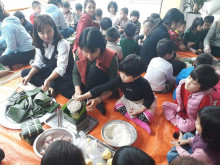 gói bánh chưng